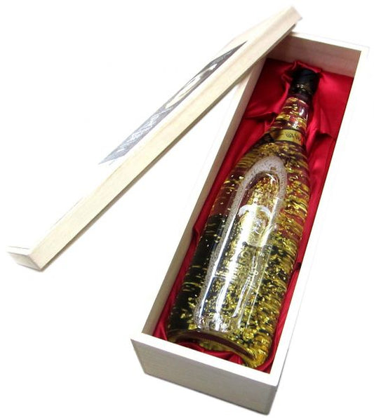 栄光冨士 純米大吟醸原酒 ７９Ａｕ 〜PURE GOLD〜 金箔入（木箱入り）2023　1800ml（1本）要冷蔵